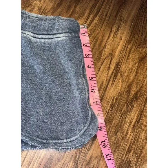 I Heart Hot guys shorts size small I love hot guys graphic shorts womens raw hem - Picture 4 of 7